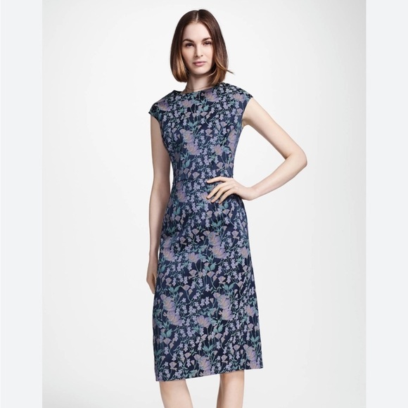 Brooks Brothers Dresses & Skirts - Brooks Brothers Purple Floral sheath Dress Size 12 NWT